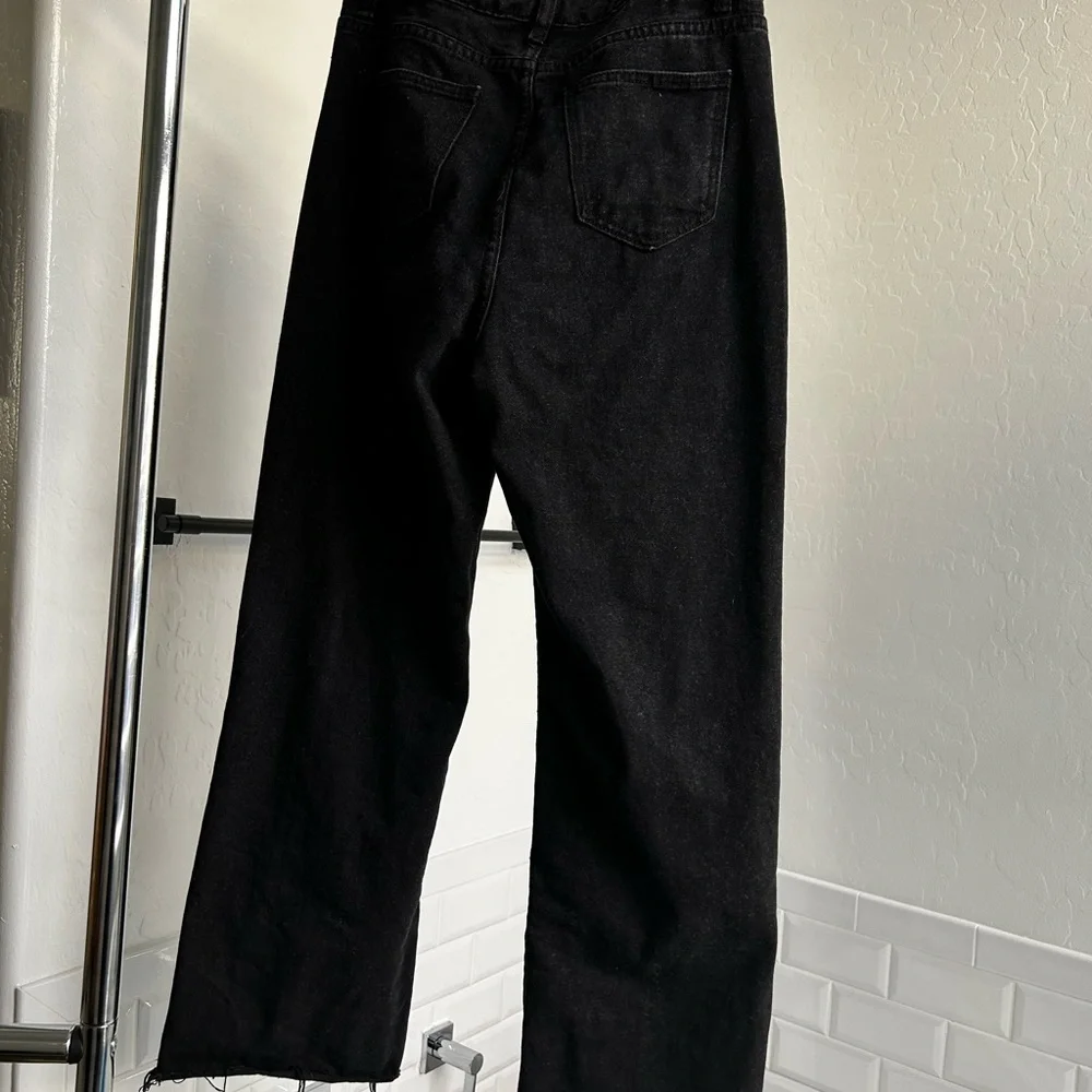 SHEIN black boyfriend distressed jeans - Picture 6 of 14